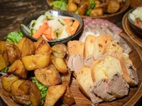 ビストロサンクシー　～肉×ワインビュッフェ～の施設・サービスのメイン画像