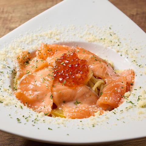 ピザとワイン トリバキッチン grits 本町店の料理・施設等のイメージ画像8