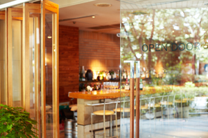 パーティスペース＆バー オープンドアの選べる2フロア