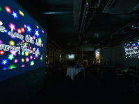 ジャルディーノ リンシエメ【Giardino L’INSIEME】のフロア1の詳細画像1-大迫力の3面スクリーン