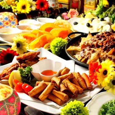 貸切パーティ  Qoo  河原町の【幹事様に大人気♪】　『ゲストの皆様がゆったりできる』一つ一つのお料理はテーブルシェアで大満足！