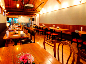 Food Cafe MAOの会場の特徴