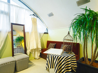 一棟貸切レストラン イカリヤ ウエディング【IKARIYA WEDDING】のフロア1の詳細画像3-開宴までゆっくりくつろげます