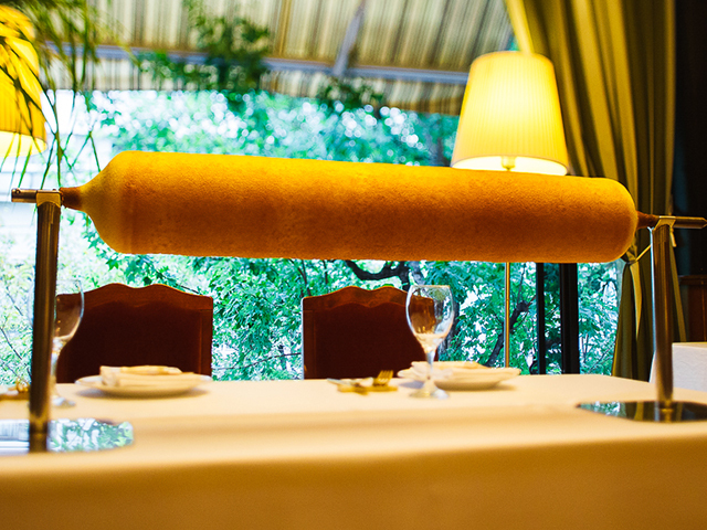 一棟貸切レストラン イカリヤ ウエディング【IKARIYA WEDDING】の料理・施設等のイメージ画像4-インパクト大なバウムクーヘン