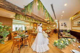 Bougnat Bougnat CAFE & BISTROT ～ブーニャ ブーニャ～のお得な衣装販売