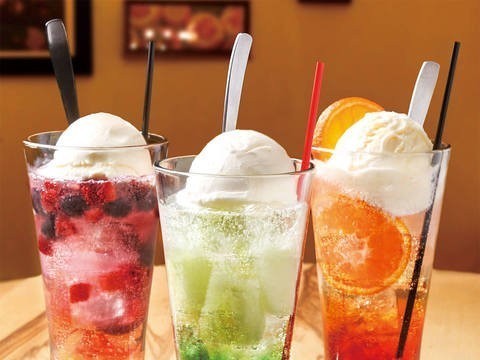 Bougnat Bougnat CAFE & BISTROT ～ブーニャ ブーニャ～の【5,500円スペシャルプラン♪】全9品、2時間飲み放題、無料ゲーム付プラン