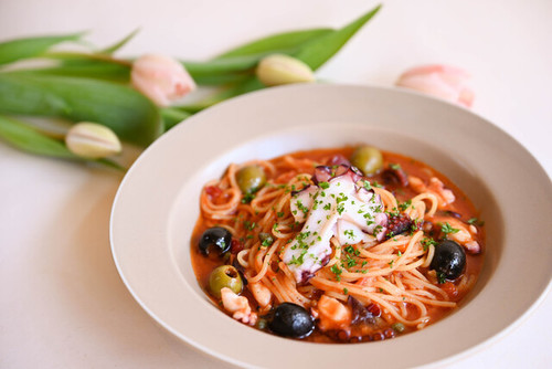 【全5品】まるごとチキンコンフィ、季節のパスタetc...＋2Hフリードリンクのメイン画像