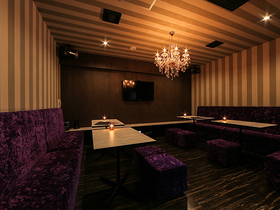 Amusement Dining BonBonのフロアのご紹介