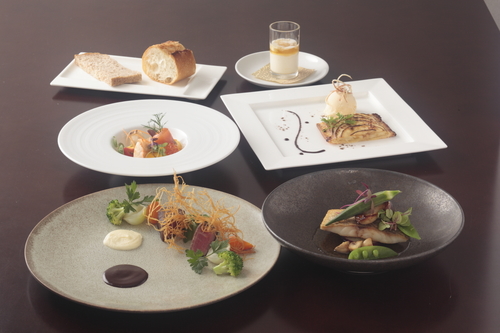 京都洋食 ムッシュいとうの【11,000円でフルコースを堪能】全6品＋飲み放題のついたコスパ抜群プラン