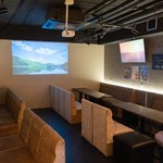 DINING BAR LIBERTYの空間・料理のメイン画像