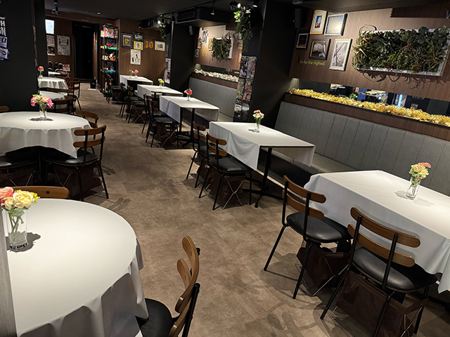 Darts＆Dining Bar R 道頓堀店の会場内イメージ2枚目