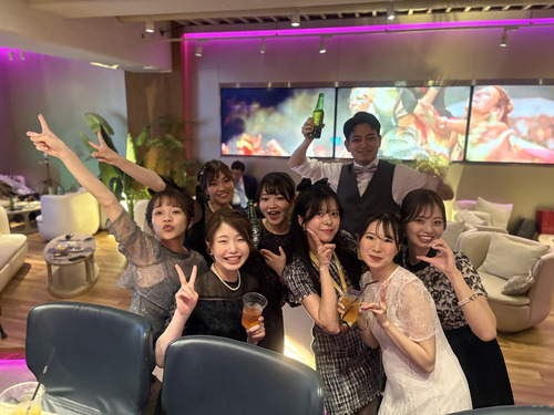 AVALON シーシャカフェ＆バー 心斎橋店の貸切プランB／2Hフリードリンク＋軽食＋シーシャ