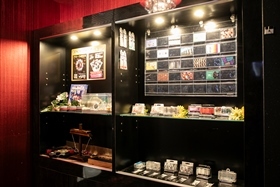 B-GARAGE 三宮生田ロード店のレイアウト・設備