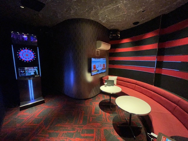 B-GARAGE 三宮生田ロード店の会場内イメージ5枚目