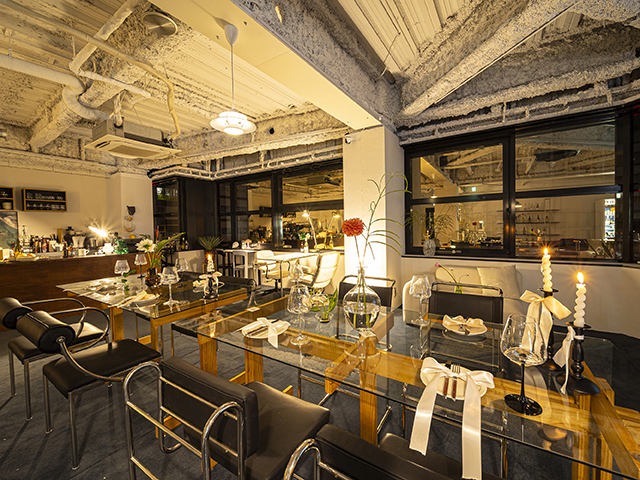 302roomの会場内イメージ8枚目