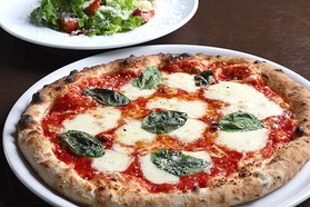 Pizza Catharsix Factory　～カタルシックス～の衣装販売も開始