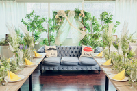 K style Banquet（旧ウェディングホール名駅）の1.5次会家族婚-おふたり様でもゆったり過ごせる高砂席