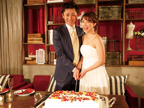 貸し切り隠れ家Wedding Osteria SOLUSSO 名古屋駅の【パティシエ特製ウエディングケーキ付】無料特典付♪口いっぱいに幸せが広がる。ウエディングケーキプラン