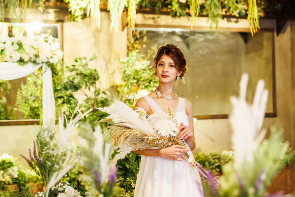 ELLE HALL Diningの魅力★レイアウトのメイン画像