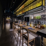 hills ～貸切中華レストラン～の拘りの店内-カウンター席