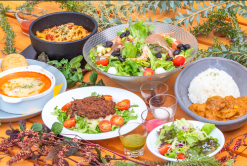 SAKURA SAKAE ENTERTAINMENT RESTAURANTの【ボリューム◎　無料ゲーム付き♪】10品+フリードリンク6,000円