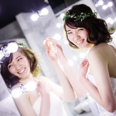 ダイニングダーツバーBee 名駅店の20大特典【ウエディング★プレミアムコース】12品2H飲放5,500円