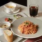 La nuova SYON ～シオン～の【満足度最高！ ベーシックプラン】料理9品+フリードリンク