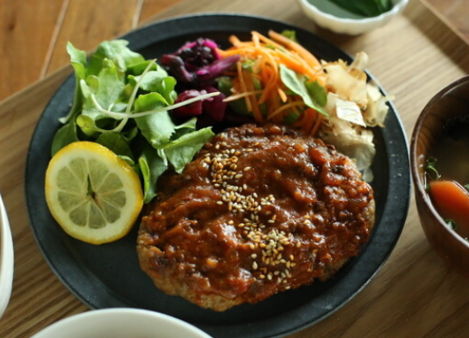 yoake ～ヨアケ～ world relay kitchenの料理・施設等のイメージ画像3