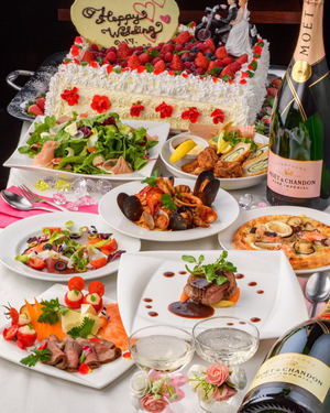 AGEHA DINING LOUNGEのバブリシャスプラン＜全10品＞150分飲み放題付 4,500円