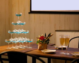 Wedding Lounge ROUND DINING （ラウンドダイニング）の見取図・式の流れ
