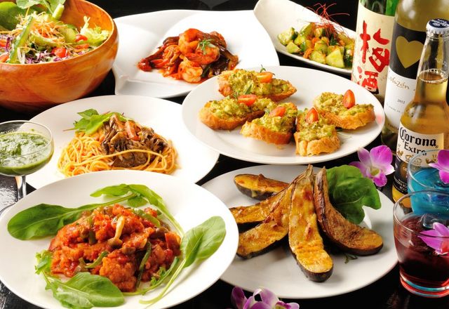 Wedding Lounge ROUND DINING （ラウンドダイニング）の料理・施設等のイメージ画像1