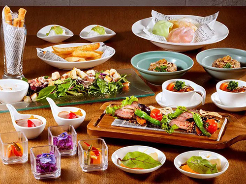 Keyaki no Mori Cafe＆Bar 一番町のプレミアムコース6.980円／2時間フリードリンク＋全12品