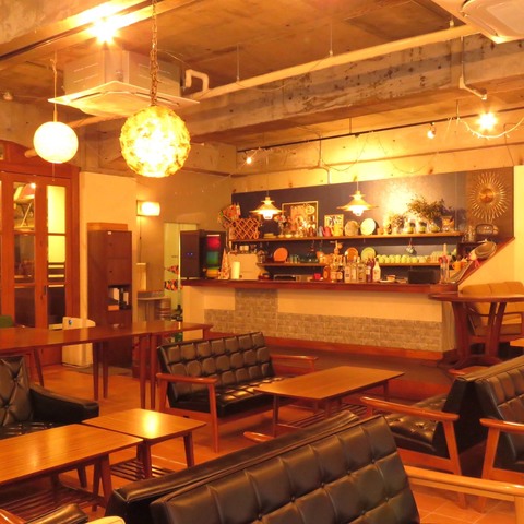 貸切インテリアカフェ collect with cafe【コレクトウィズカフェ】の会場内イメージ1枚目
